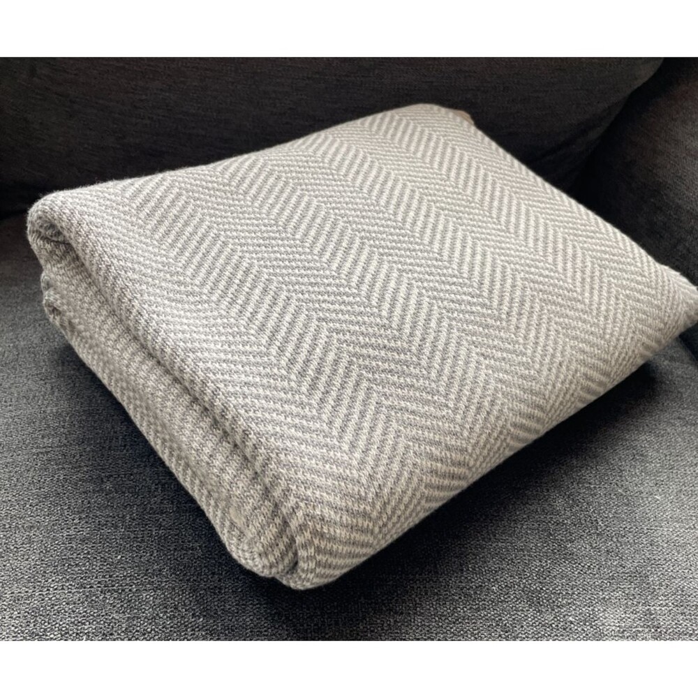 IN2GREEN Throw /Blanket Recycled Cotton GRAY White Approximately 54x60